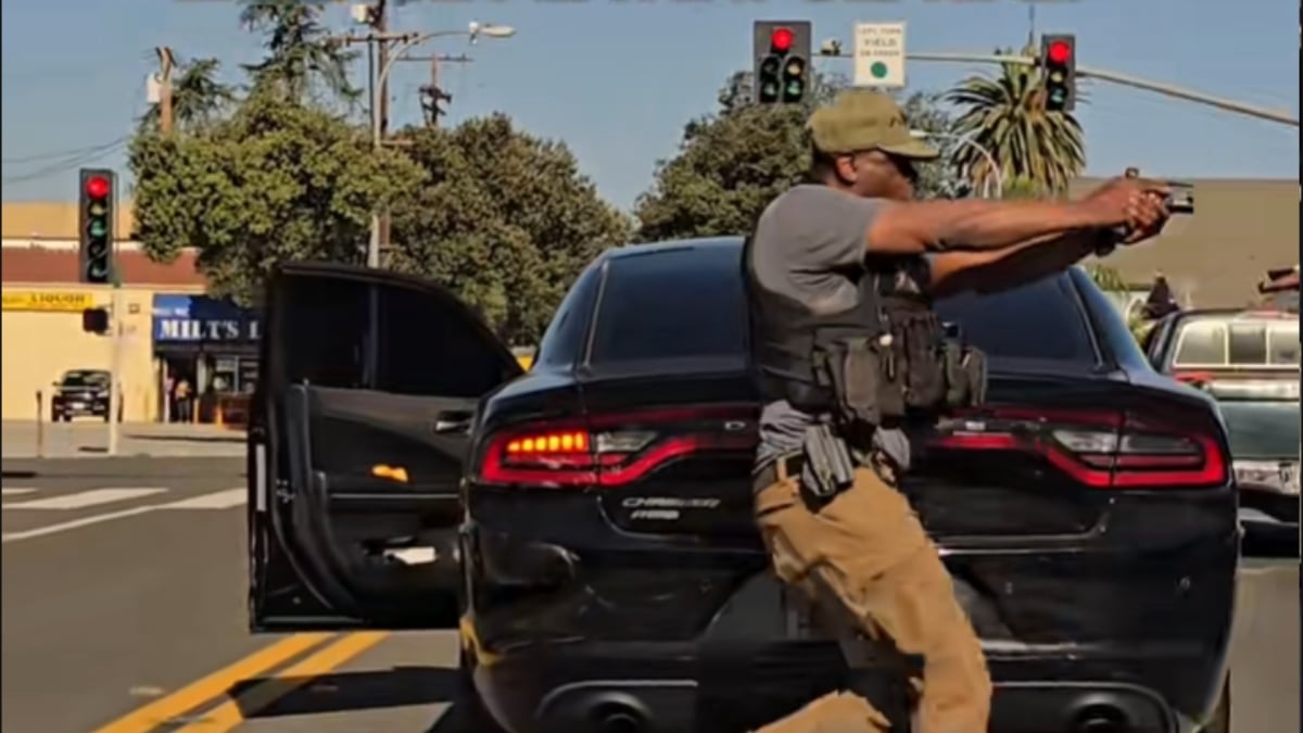 ‘ICE Agent’ Points Gun at Civilian in Pasadena For Recording His Car: ‘The License Plate is Pretty Visible Anyway’