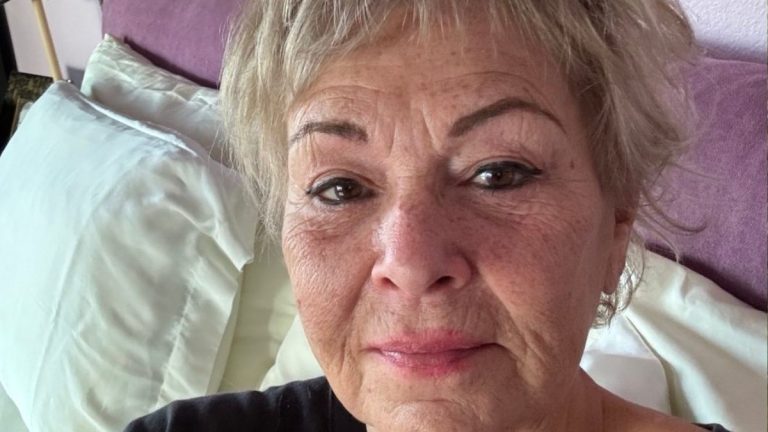 Roseanne Barr Drops Explosive ‘Ghost’ Bombshell After ABC Firing Roseanne Barr takes selfie