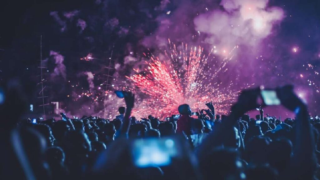 Neighborhood in New Jersey Is Terrorized by the Wild Parties of One of the Neighbors ‘Document It, and Then Go to the Cops’ New Jersey Wild Party