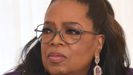 "Oprah Winfrey Pre Inaugural Reception (52639507800) (cropped)" by
