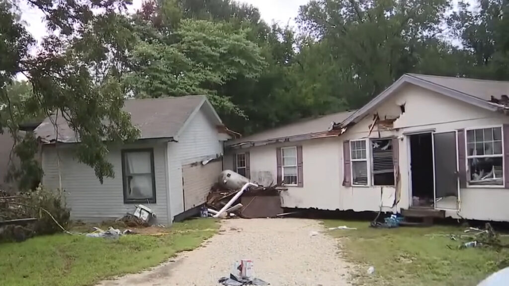 Sandy Creek Heroes Burn Out While Officials Pose for Photos and Vanish: ‘We Need Help. Real Help’ Sandy Creek Heroes Burn Out While Officials Pose for Photos and Vanish: ‘We Need Help. Real Help.'