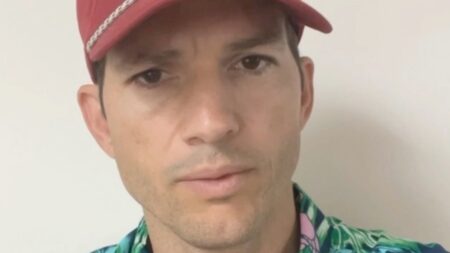 Ashton Kutcher close up