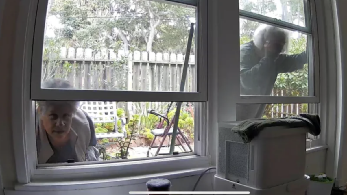 Creepy California Landlady Spies on Tenant Through Window, Evicts Them After Getting Caught: ‘Police Said It’s a Civil Issue’