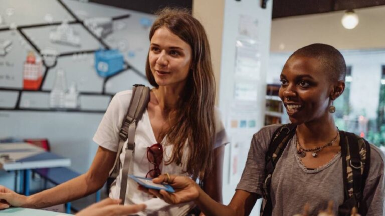 Florida Restaurant Charges A Crazy Tip for Crappy Service: ‘Start Charging Money to People Passing Next to the Restaurant’ Florida tip bad service