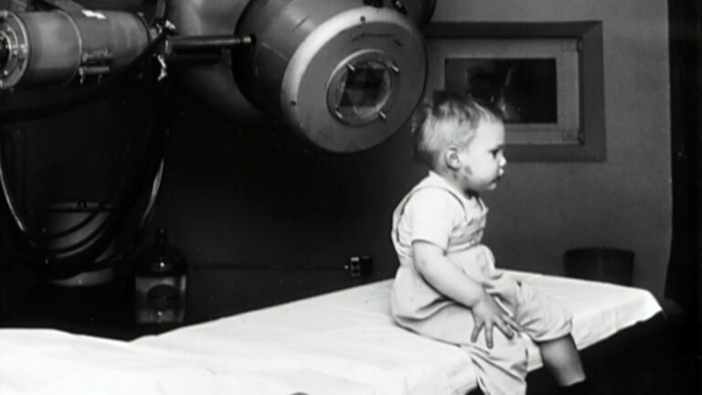 Louisiana Family Sues ICE After They Deport Child With Stage 4 Cancer: ‘There is No End to the Depravity of This Xenophobia’ ICE deports boy with cancer