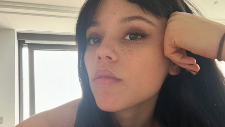 Jenna Ortega selfie