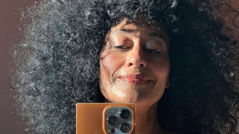 ‘Disgusting’ Tracee Ellis Ross Slammed for ‘Unhygienic’ Act Flying First Class Tracee Ellis Ross