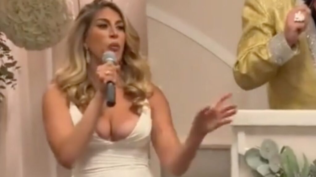 Ortal Edri serenades husband in a vegas chapel