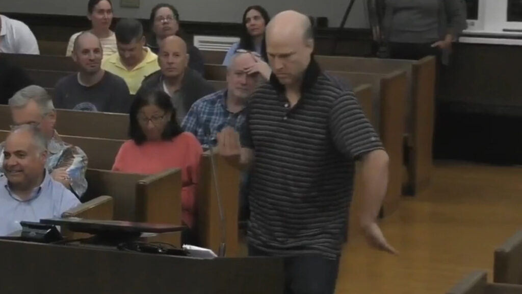 New Jersey Town Council Candidate Breakdances at Public Meeting to Protest Property Tax Hike: ‘Any One Than Can Break Dance Has My Vote’ New Jersey Town Council Candidate Breakdances at Public Meeting to Protest Property Tax Hike: ‘Any One Than Can Break Dance Has My Vote’