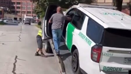 New York Protesters Puncture ICE vehicle's tires