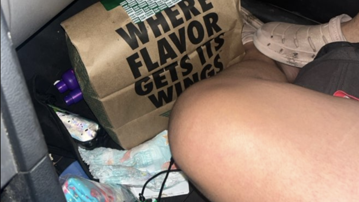Texas DoorDash Driver Delivers Food with ‘Dirty Diaper’: ‘What I’m Looking at 😭’