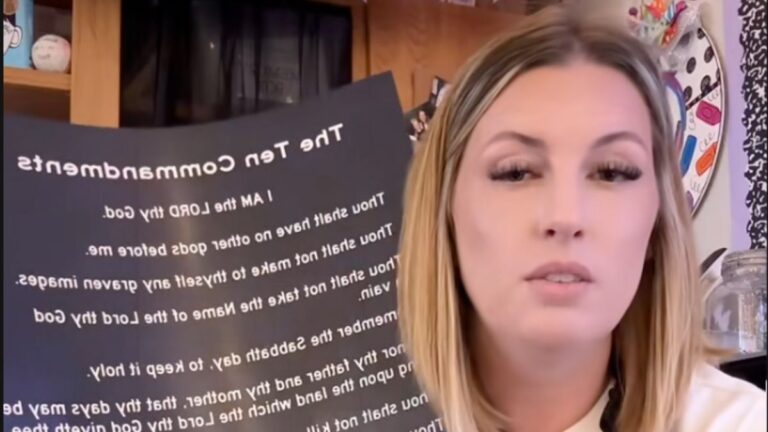 Texas Teacher Forced to Hang the Ten Commandments In Her Classroom, ‘What Does This Have to Do With Teaching Kids Math?’ Texas teacher forced to hang ten commandments in classroom