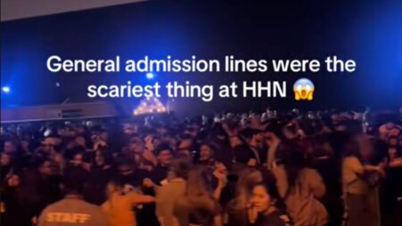 Video Shows Two Hour Lines and Mobs of People, “The General Admission Lines Were the Scariest Thing At Halloween Horror Nights” The general admission lines at Halloween Horror Nights