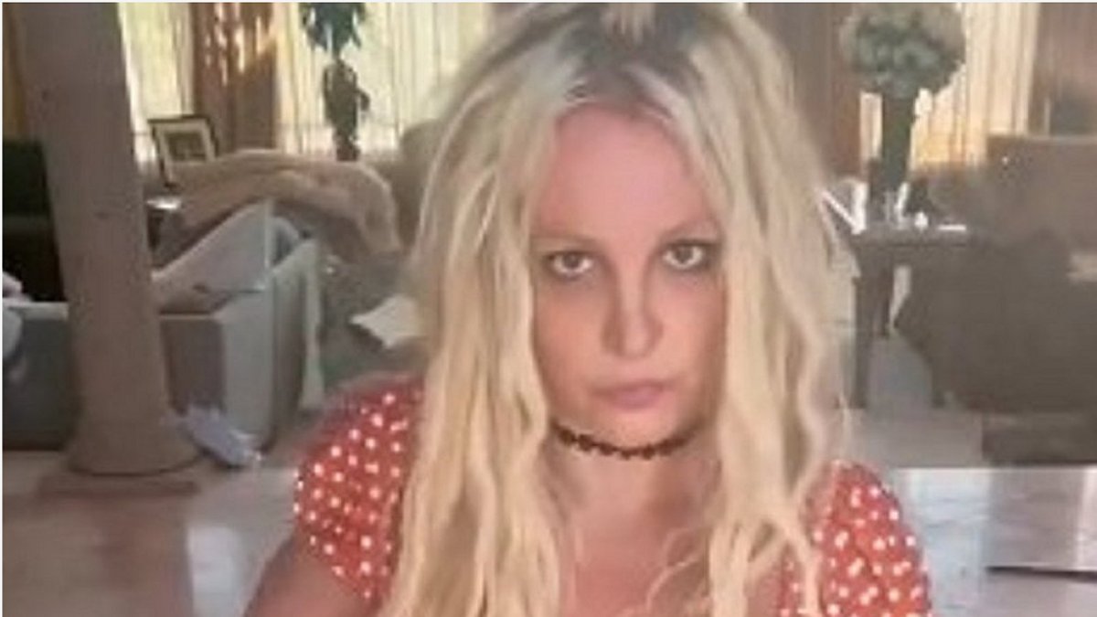 Britney Spears Raises Eyebrows With Disturbing Health Claim: ’Very Concerning Situation’