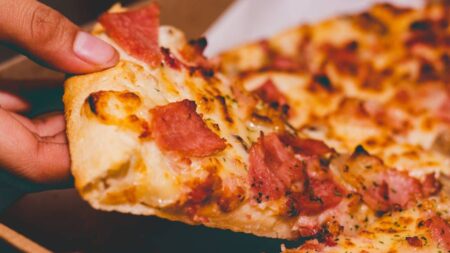 Innocent DoorDash Driver in Kentucky Accused Over a Stolen Slice of Pizza: ‘Is the customer trying to imply that a driver keeps a pizza cutter in their car? Kentucky DoorDash Pizza