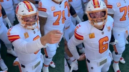 Baker Mayfield telling off a fan