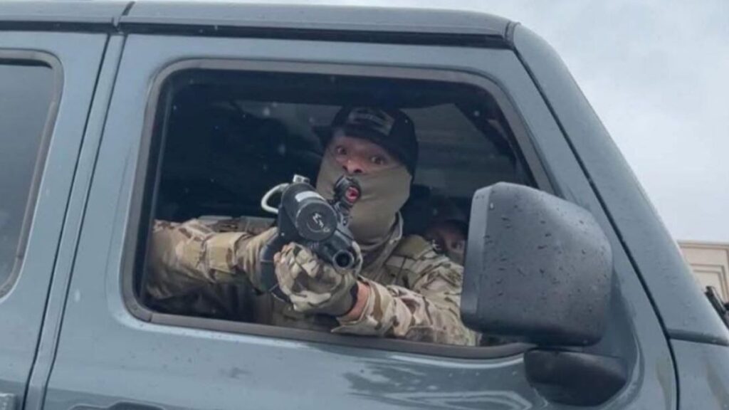 ICE agent in Chicago