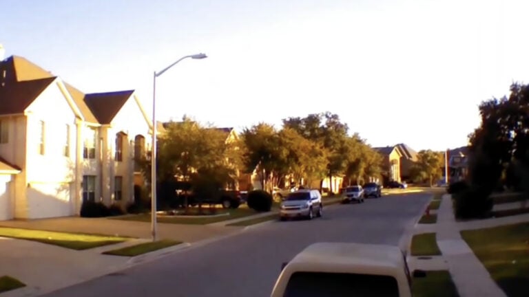 Private Security Guard in Austin ‘Illegally’ Chases Marathon Runner Out of Fancy Neighborhood: ‘Might as Well Put the Mall Cop in His Place’ Private Security Guard in Austin Chases Marathon Runner Out